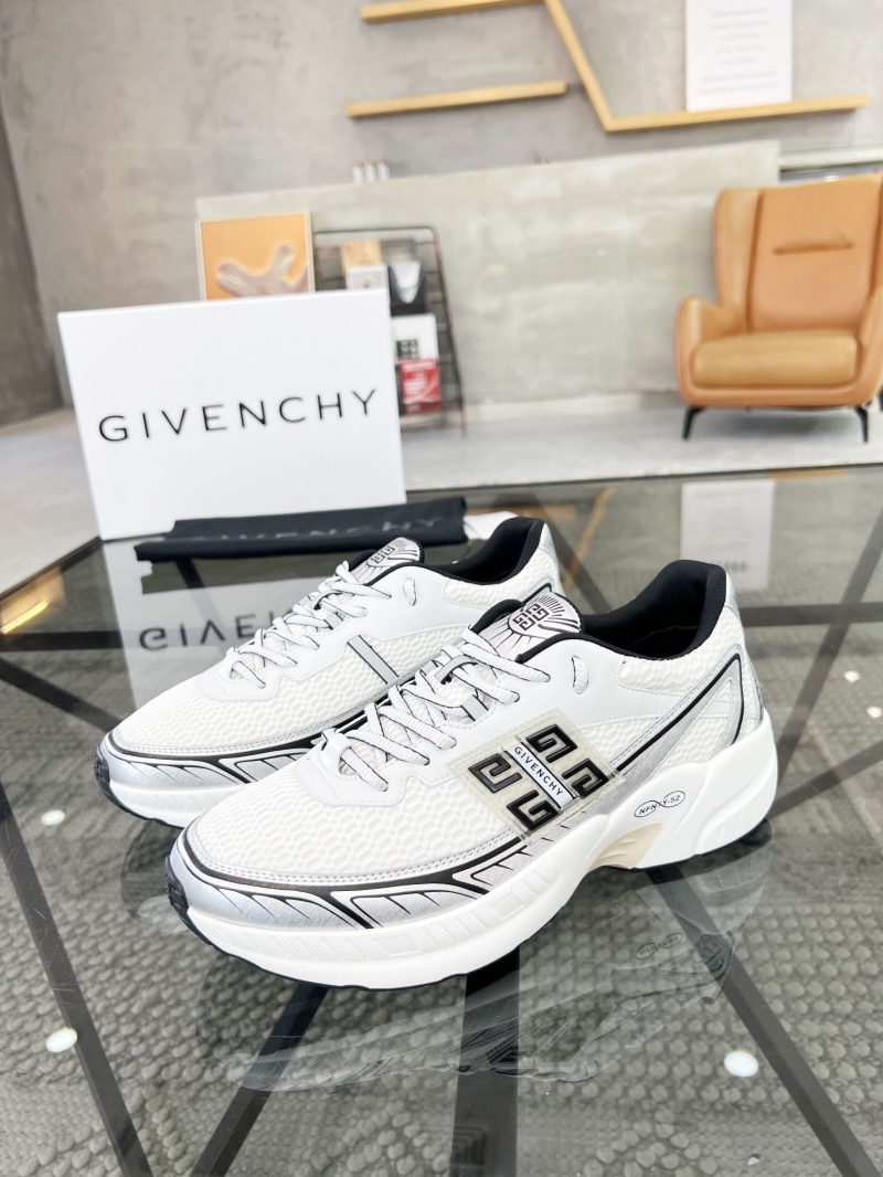 Givenchy Sneakers